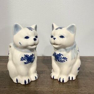 Vintage Blue and White Ceramic Cat Creamer